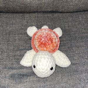 Small crocheted turtle plushie